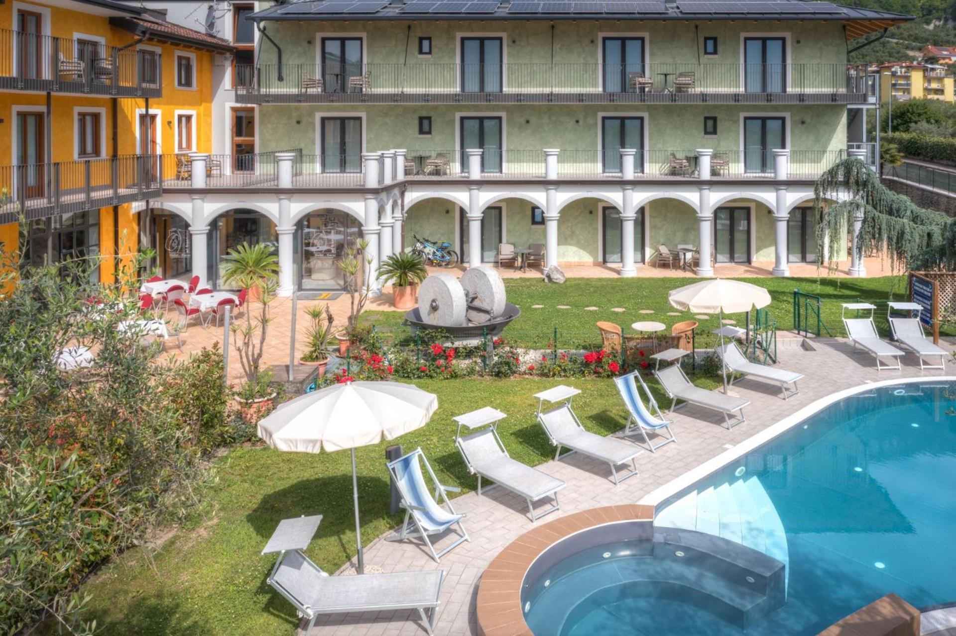 Hotel Garni Al Frantoio 3*